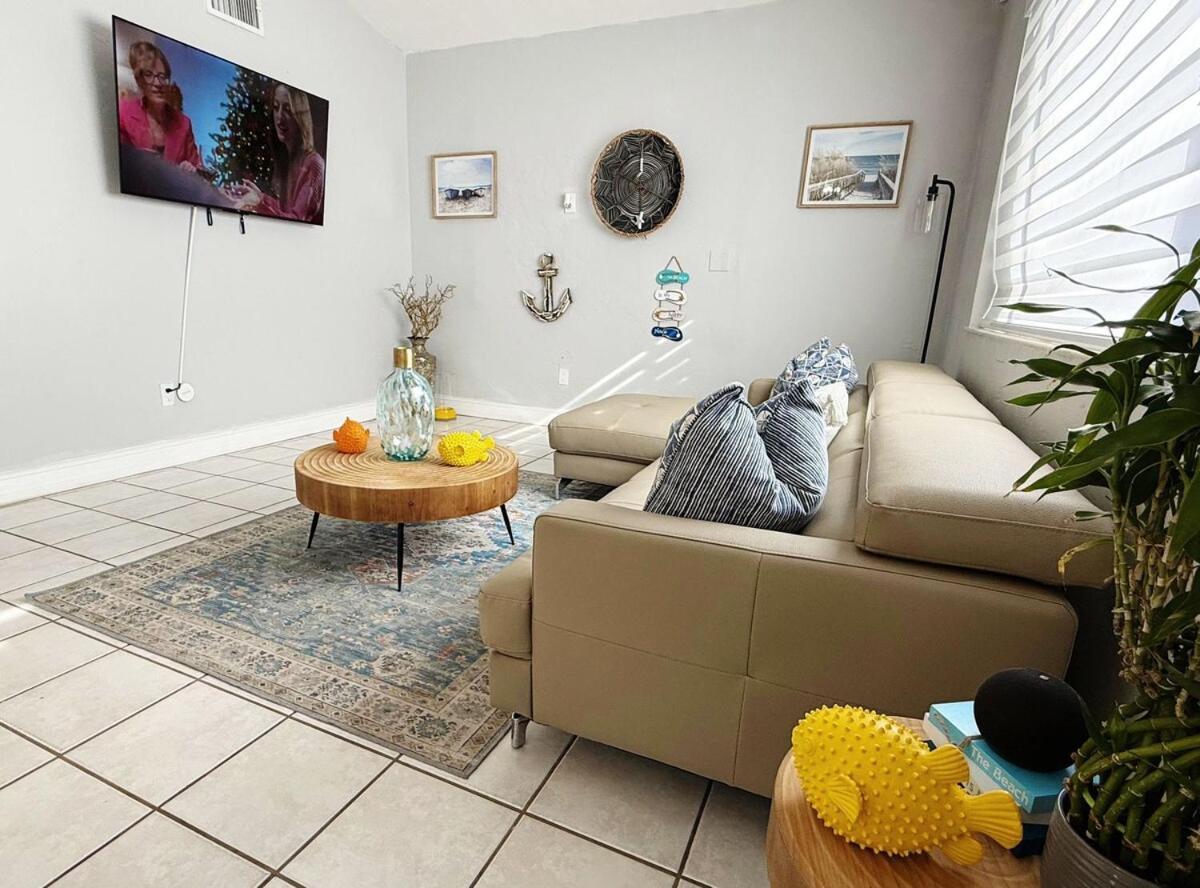 Apartment Modern Oasis 3br Near Wynwood & Beaches *